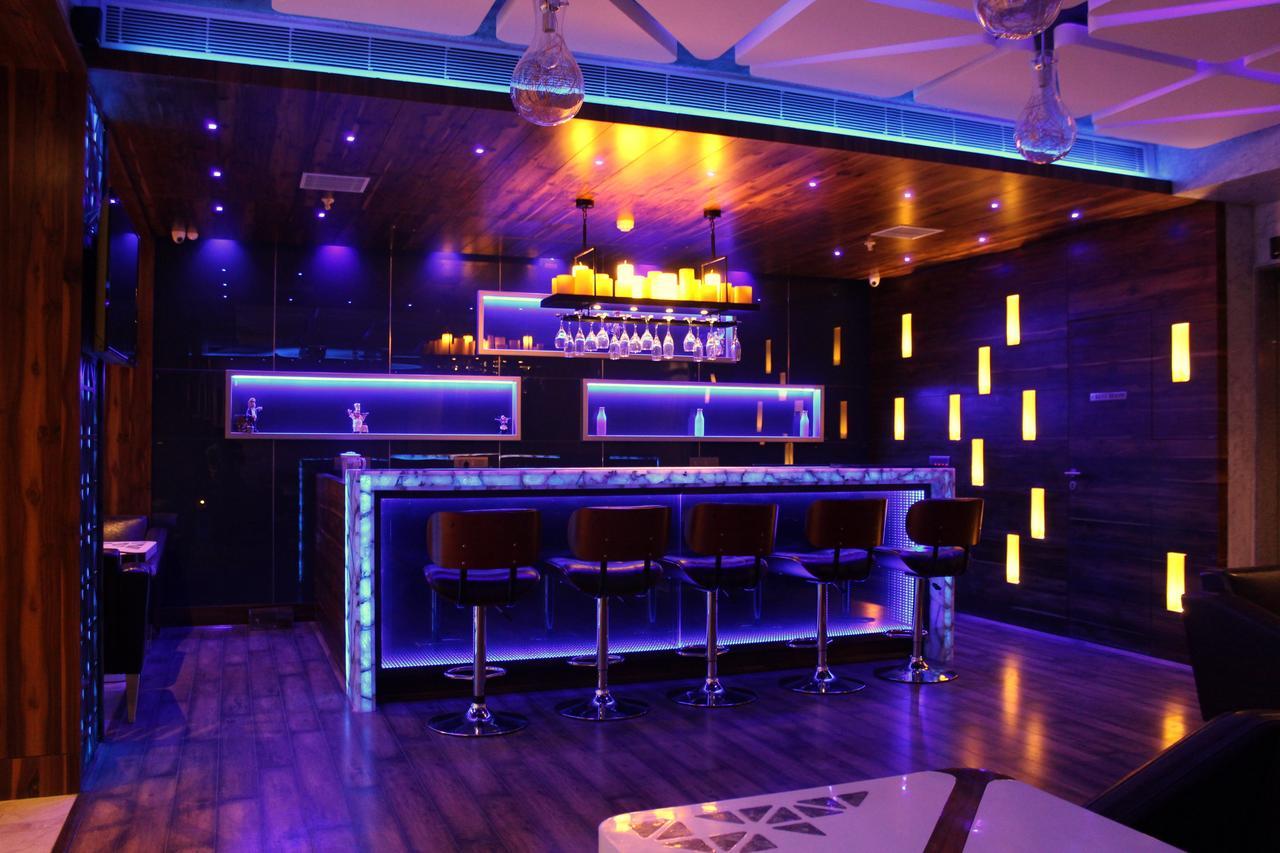 蓝羽毛水疗酒店 烏代浦 外观 照片
